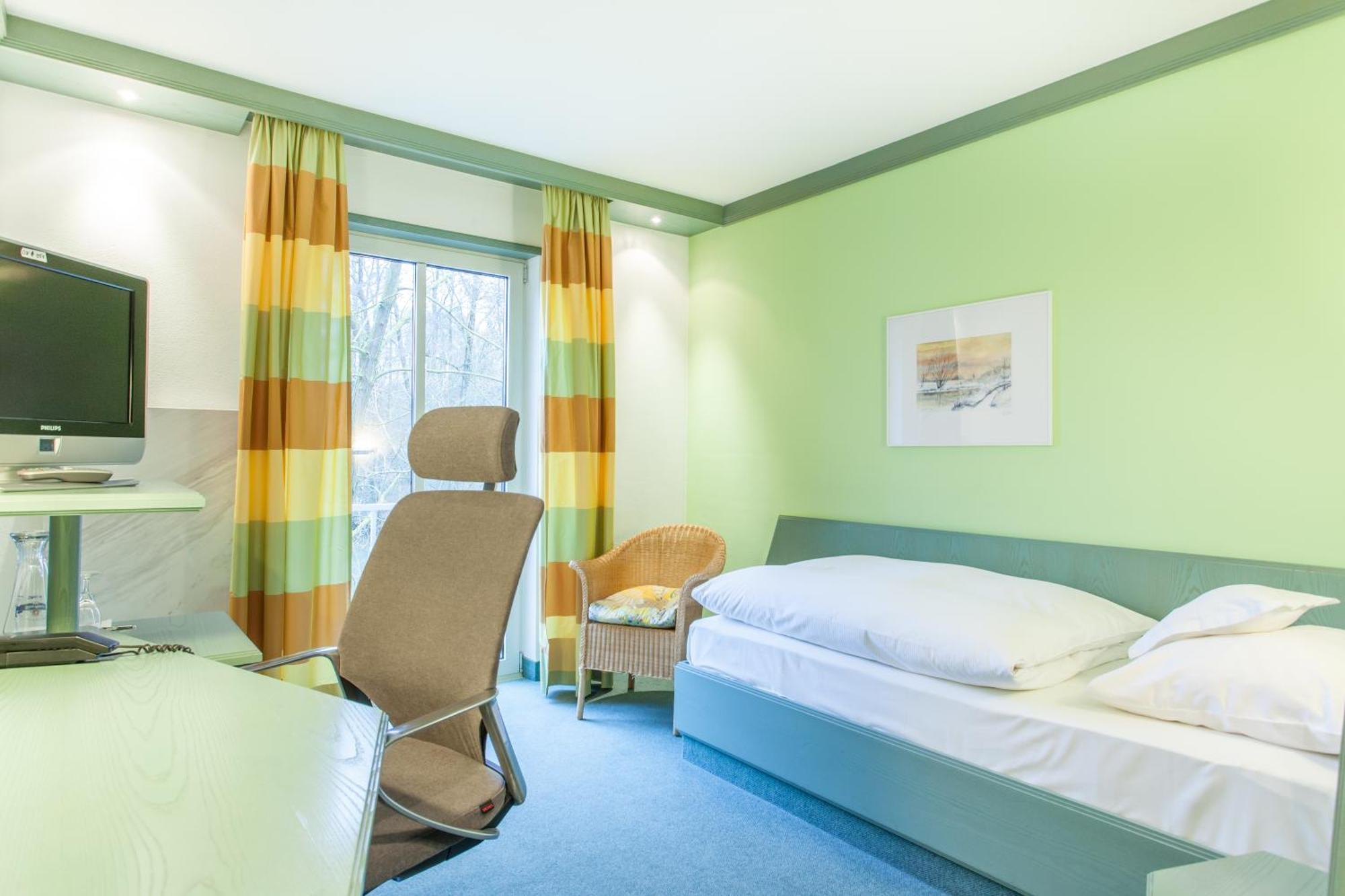 Hotel Restaurant Jaegerhof Weisendorf ห้อง รูปภาพ
